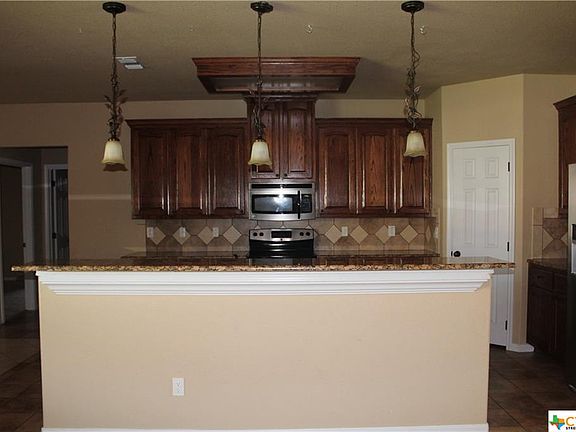 3rd image of 5621 Turquoise Dr