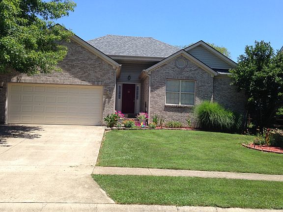2nd image of 3020 Mason Way