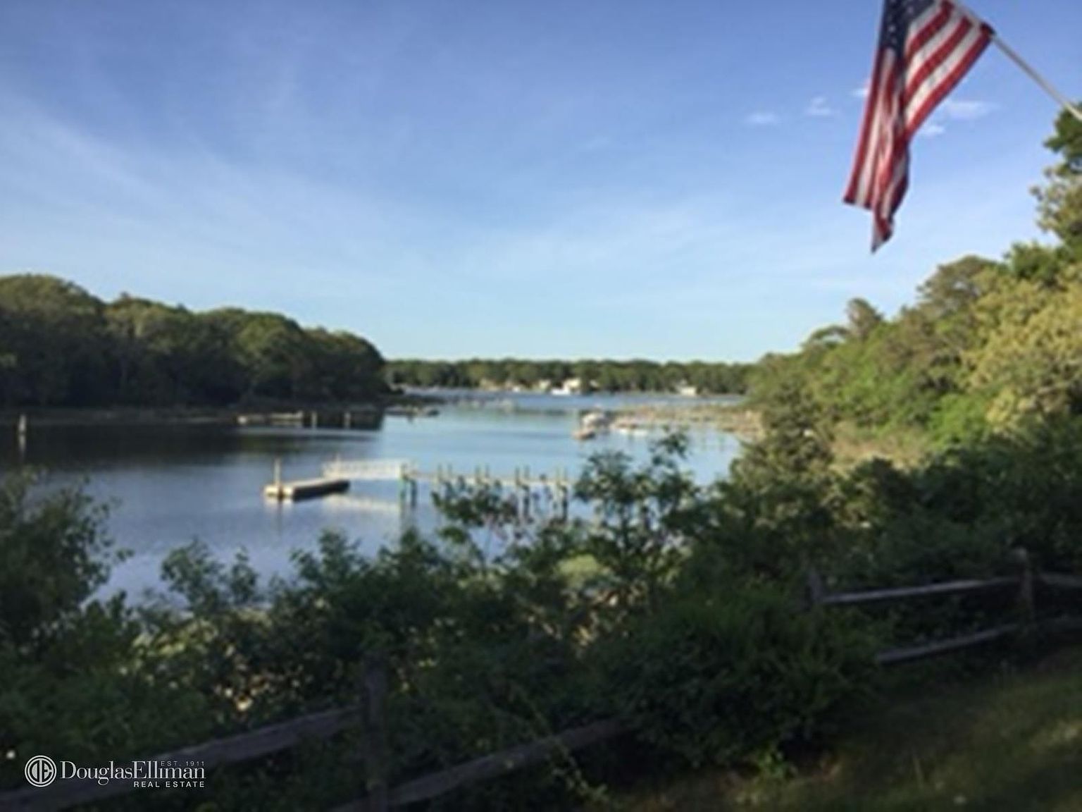 1605 Meday Ave, Mattituck, NY 11952 Zillow