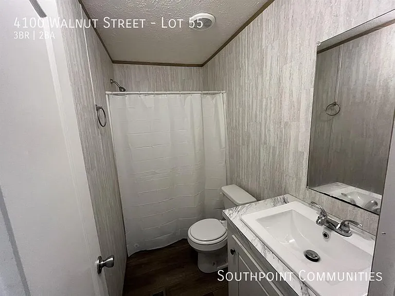 4100 Walnut St #55 — Photo 7