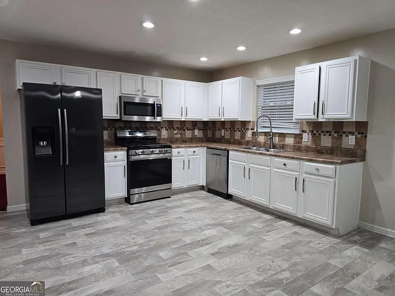 5195 Miller Woods Trl — Photo 8