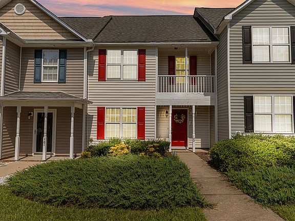 2nd image of 103 Gatwick Ct