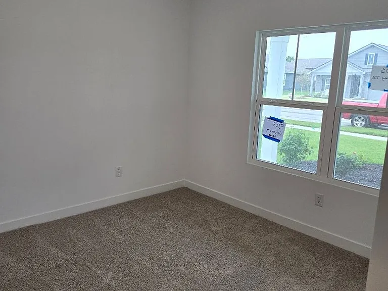 9203 Hemingway Dr — Photo 5