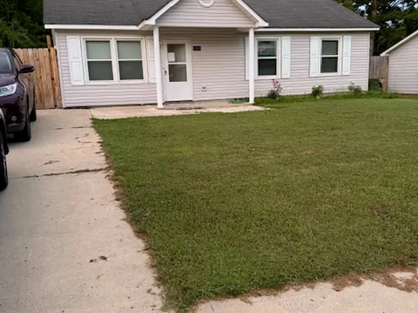 13915 Mariellen Rd SW, Huntsville, AL 35803