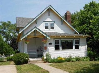 427 Van Buren St, Anoka, MN 55303