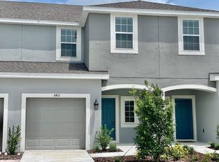 6421 Fairmont Ln, Palmetto, FL 34221