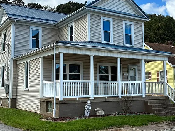 212 Central Ave, Tiltonsville, OH 43963