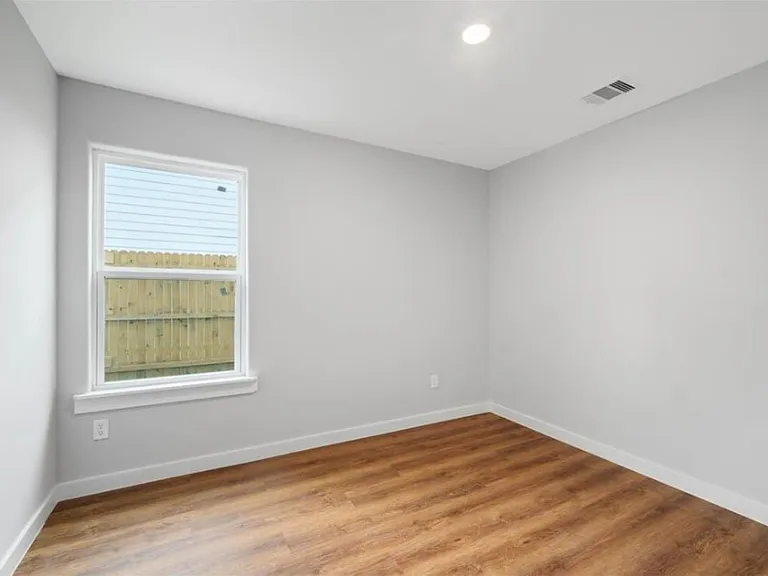 8120 Laura Koppe Rd #B — Photo 12