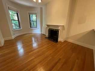 24 Wellington St APT 3, Boston, MA 02118