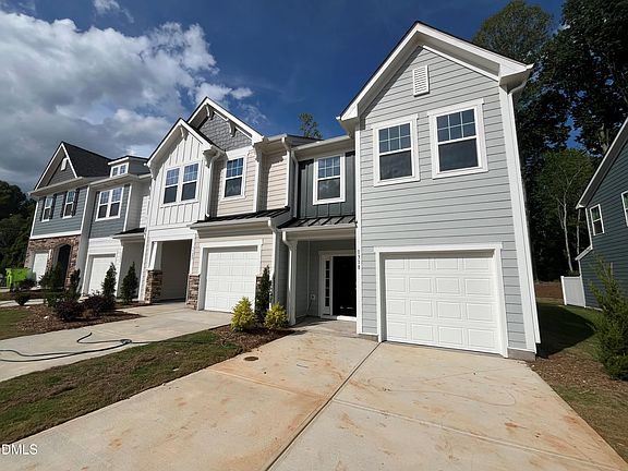 2nd image of 1318 Hammond Dr