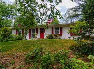 34 Wolfe Cove Rd, Asheville, NC 28804