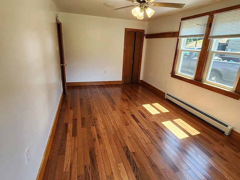 105 N Highland St — Photo 14