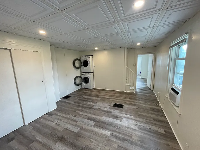 1504 Old Sulphur Spring Rd #2 — Photo 3
