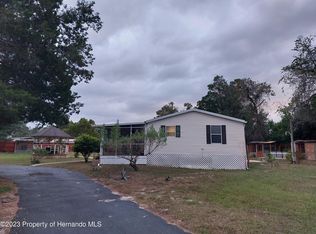 8282 Dalewood Dr, Weeki Wachee, FL 34613