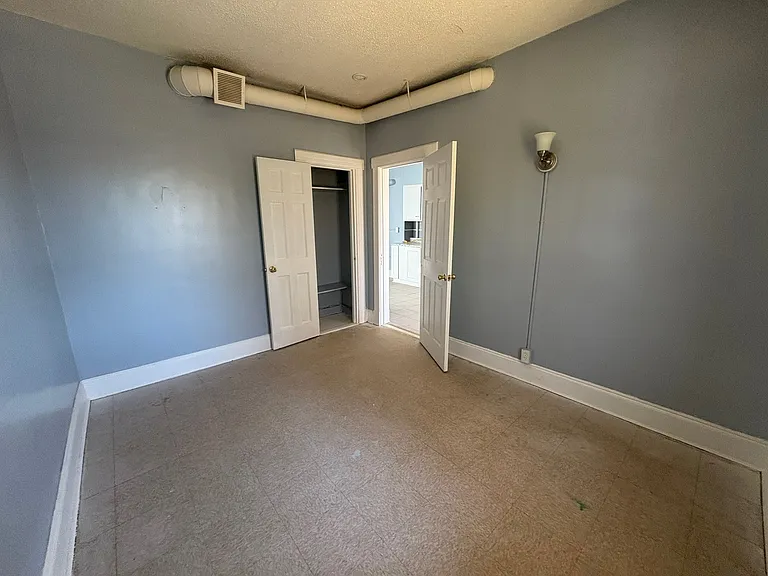 65 Whitmore St #2W — Photo 8