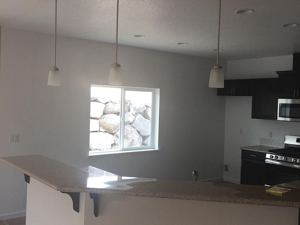 2nd image of 3031 Stillwater Way