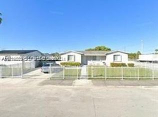 22004 SW 113th Pl, Miami, FL 33170