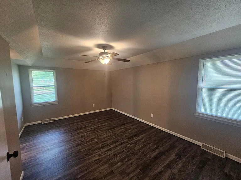 10013 N Harrison Dr — Photo 80