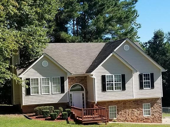 2nd image of 60 Gold Creek Dr
