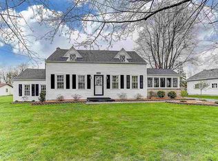 15821 Winchester Rd, Fort Wayne, IN 46819