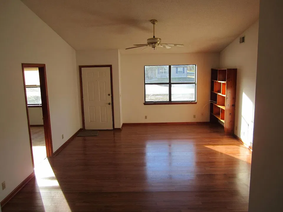 670 Powder Horn Rd