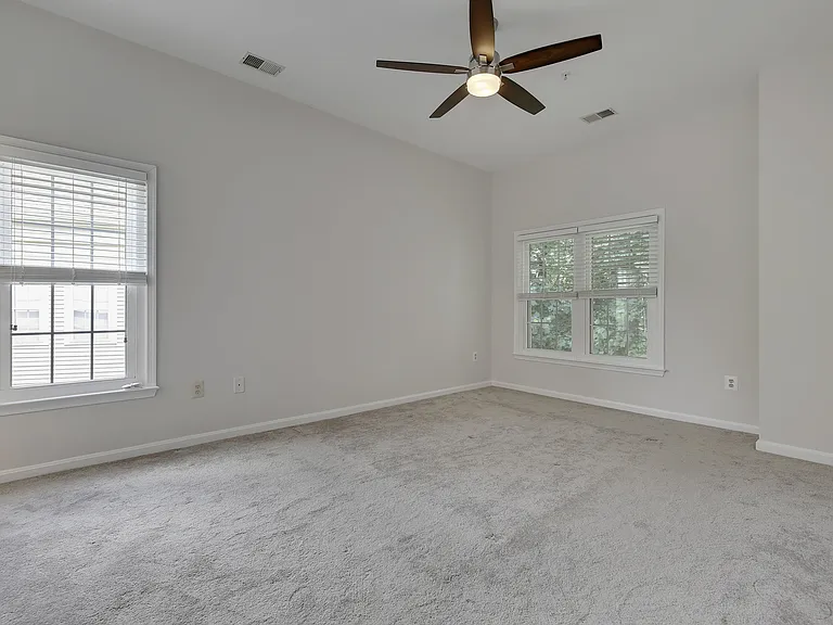 15305 Diamond Cove Ter #7-B — Photo 10