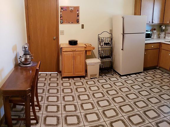 5th image of 6261 Glenwillow Blvd