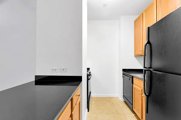 Rented by Cooper & Cooper Real Estate | media 3