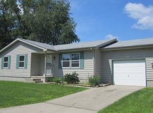 515 Pearl St, Cambridge, IA 50046