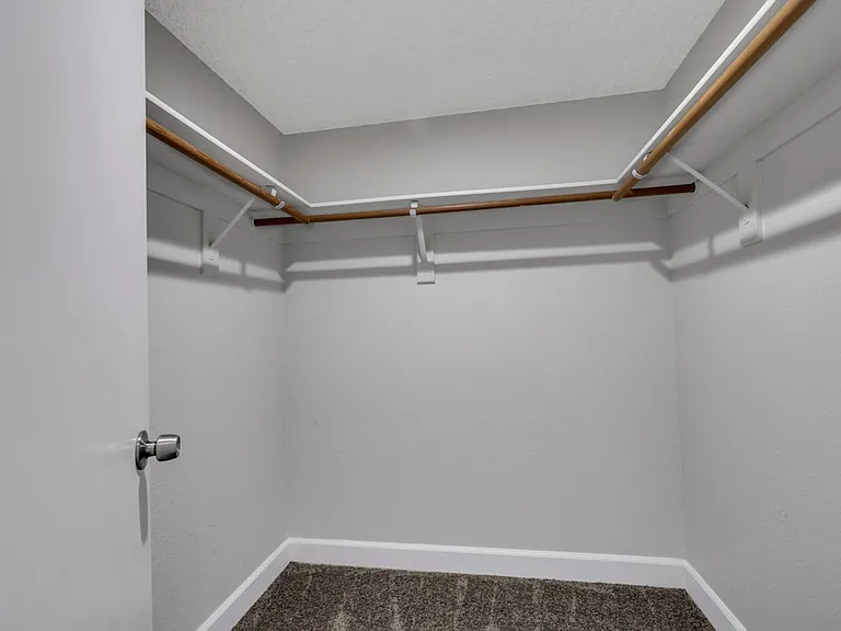 1575 W Warm Springs Rd #213 — Photo 18