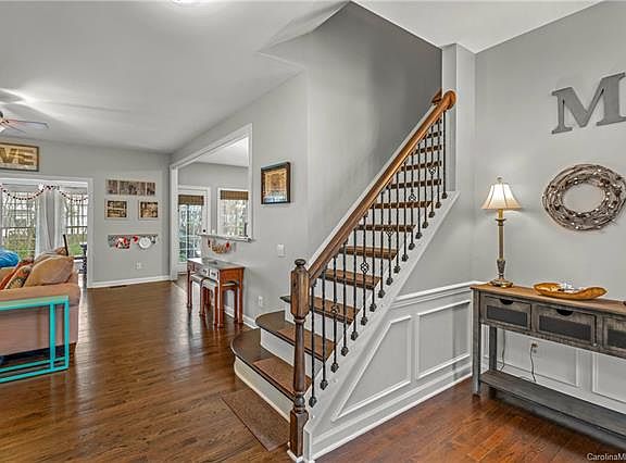 5th image of 5526 McChesney Dr