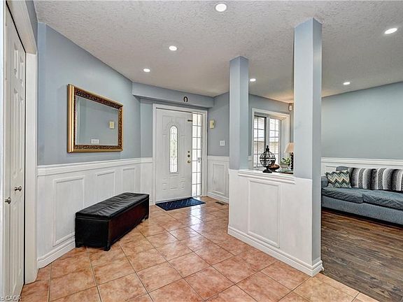4th image of 58 Doon Mills Dr