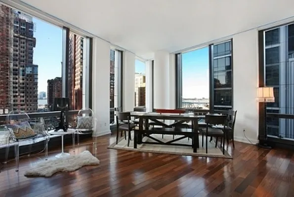 Sold by Citi Habitats | media 3