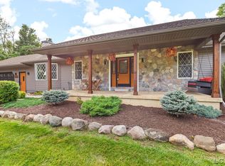 5252 Draper Rd, Jackson, MI 49201