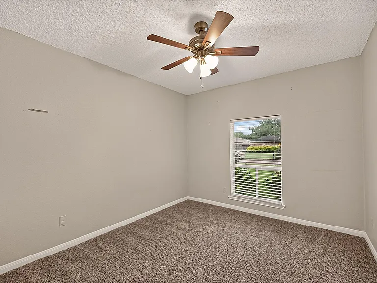 16451 Cavendish Dr — Photo 23