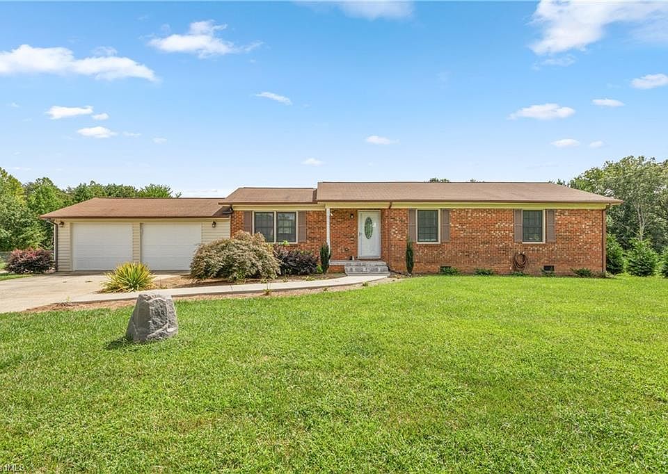 3322 Oak Ridge Rd, Summerfield, NC 27358 Zillow