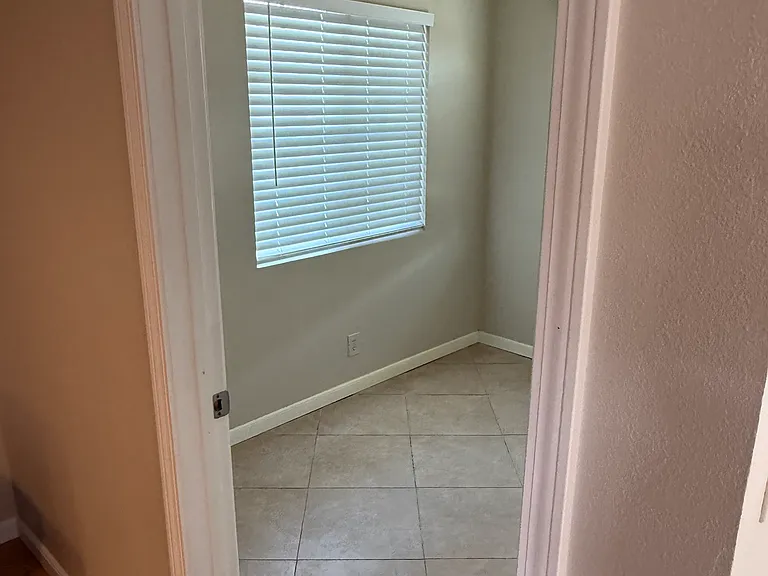 Entry to Bedroom #3