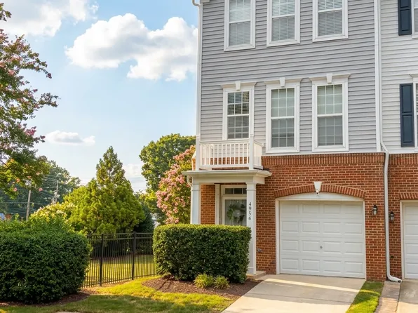 4956 Wyatt Brook Way, Raleigh, NC 27609