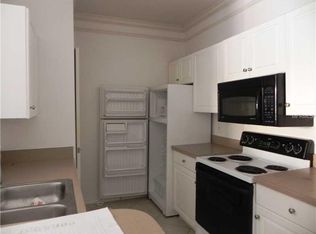 4309 Bayside Village Dr APT 203, Tampa, FL 33615