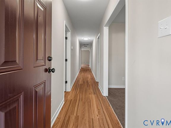 5th image of 125 Center St