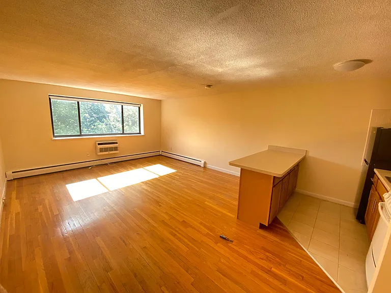 64 Homer Ave — Photo 1