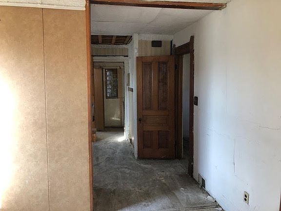 5th image of 7152 S Greenwood Ave
