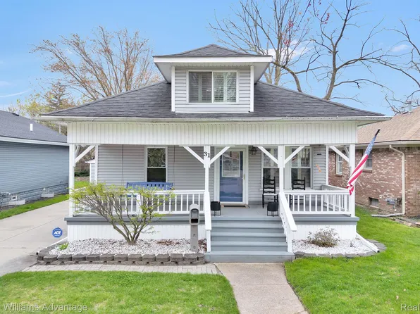 31 Clair St, Mount Clemens, MI 48043