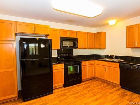 5th image of 91-1035 Kamaaha Ave APT 1701