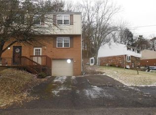 8981 Harmony Dr, Pittsburgh, PA