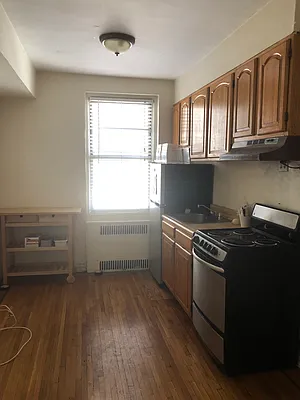 Rented by Century 21 Metropolitan | media 19