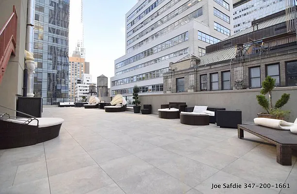 Rented by Safdie Realty Group | media 7