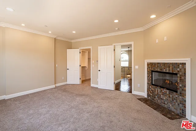 3838 Tilden Ave — Photo 21