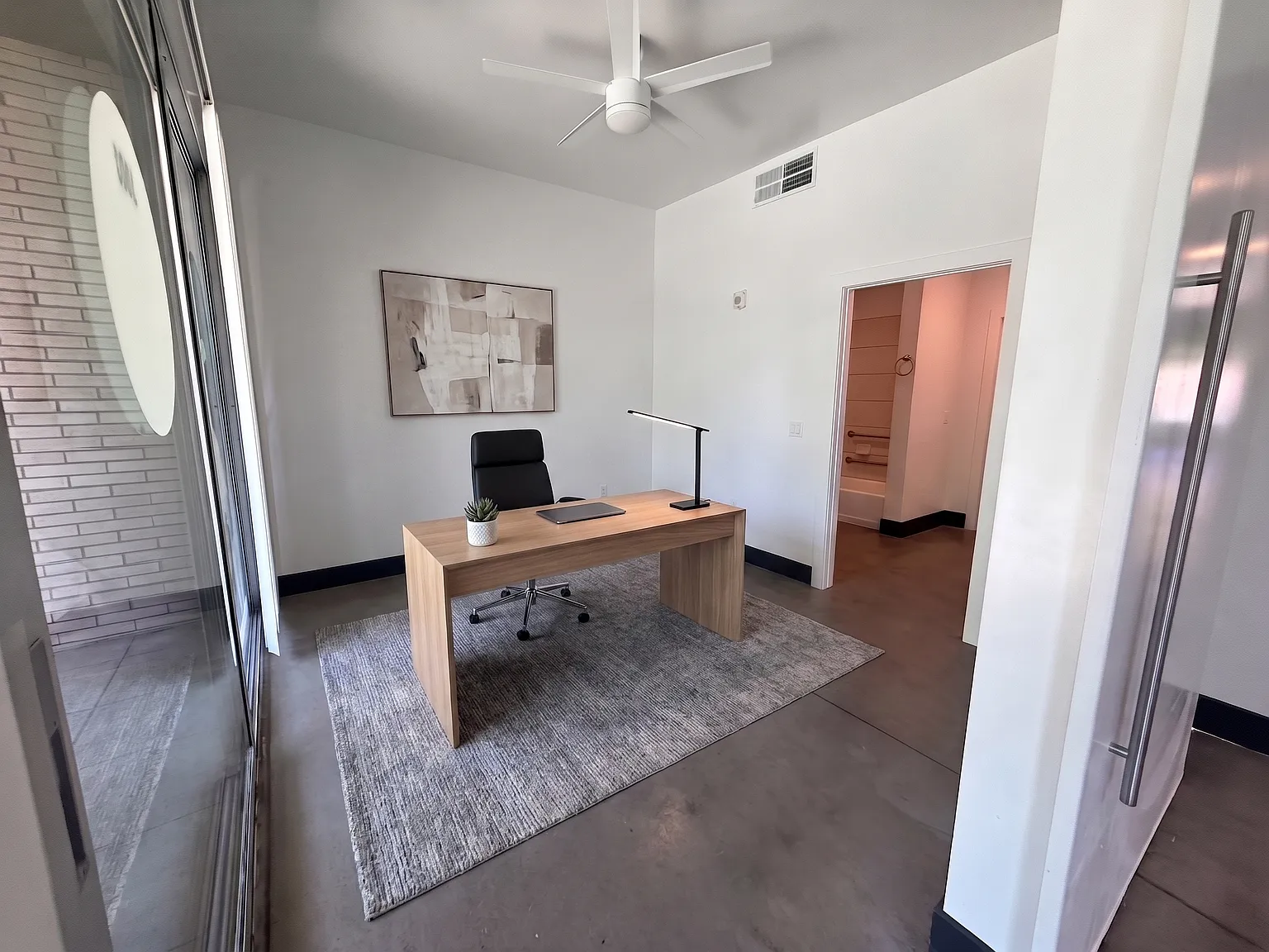 2 bed, 1200 sqft, $2,495 — Photo 3