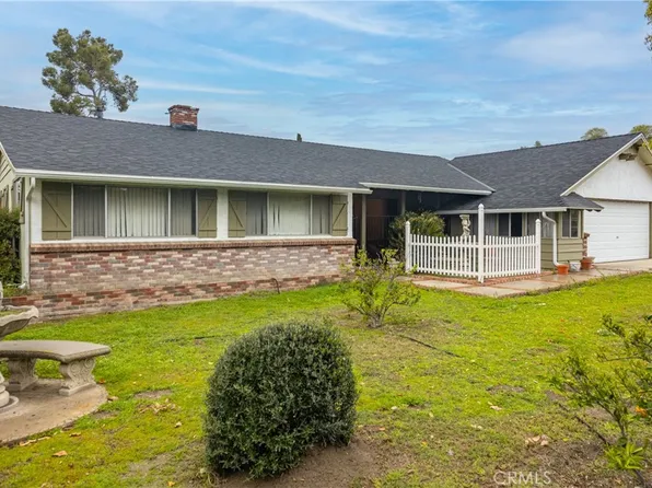 23854 Prado Ln, Colton, CA 92324